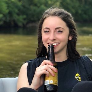 Meet your Posher, Rebecca